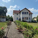 Eine Gemuetliche Apartament *